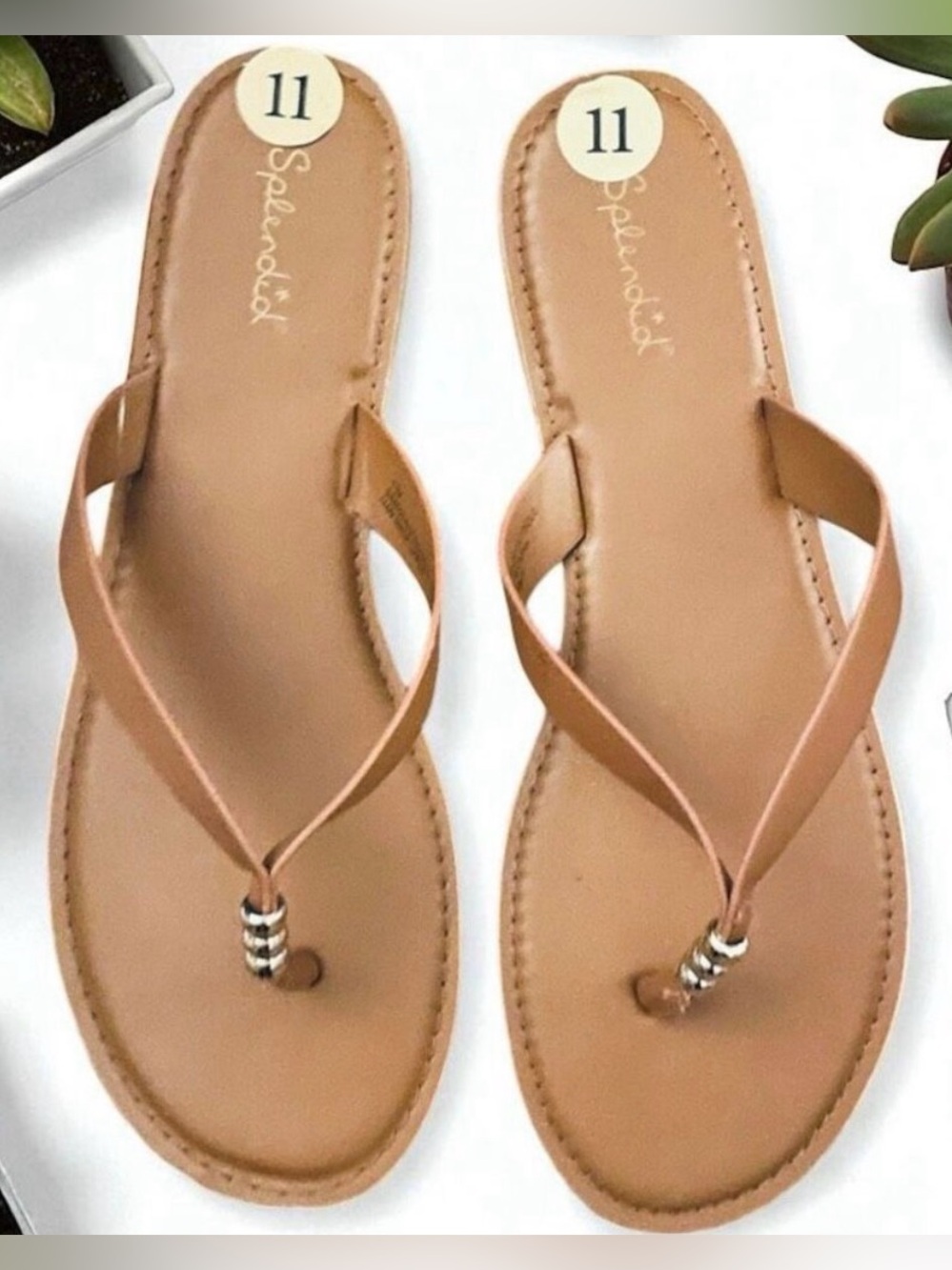 NWT Splendid 11 Tan Pu Leather Comfy Flat Silver Metallic Rings Flip Flop Sandal
